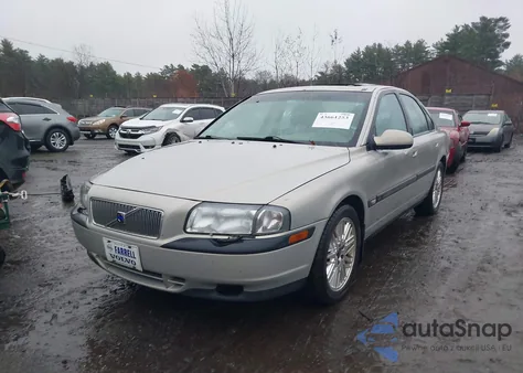 2001 Volvo S80 2.9 from USA, damaged, VIN YV1TS94D211206032